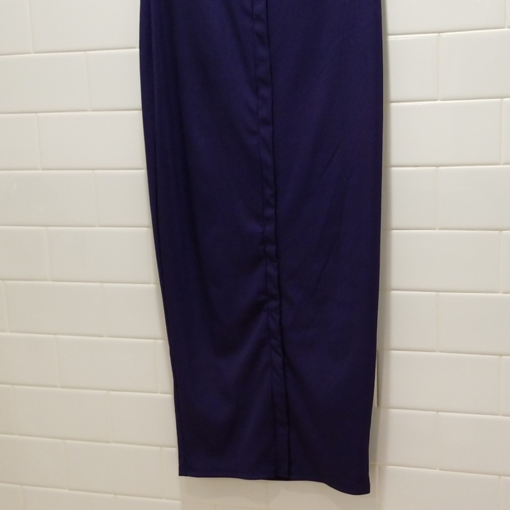 Off Shoulder Bodycon Midi - Picture 4 of 8